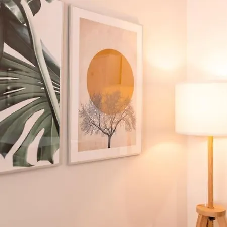 Cruz Center: The Coveted Location Apartment *