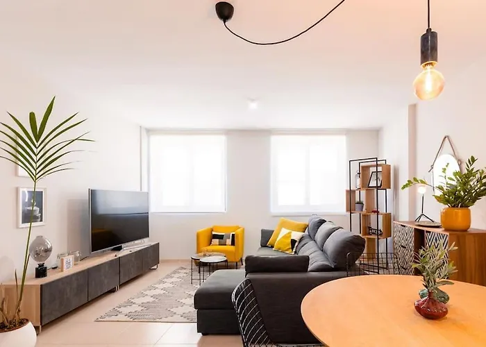 Cruz Center: The Coveted Location 아파트 산타크루스데 테네리페